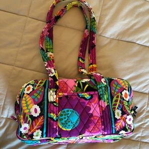 SALE 🚨🚨🚨 Vera Bradley shoulder bag